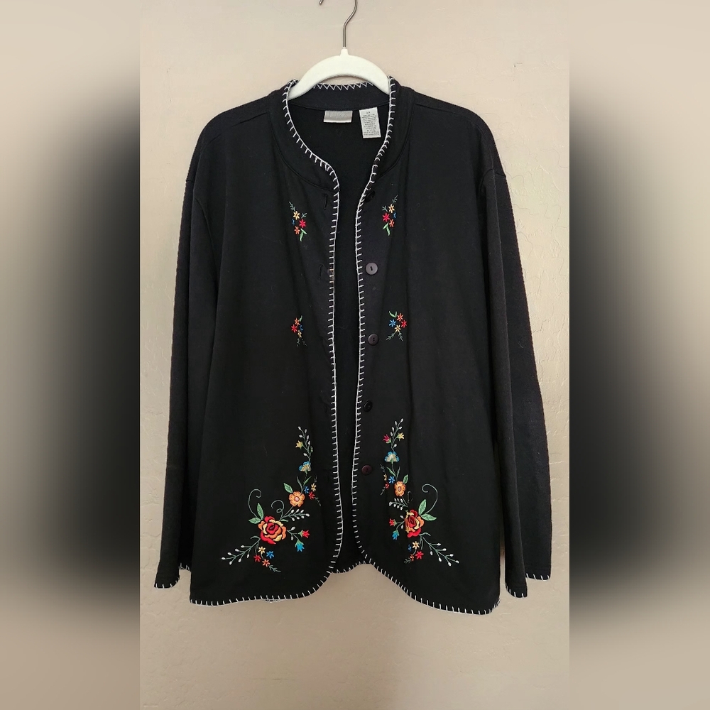 Erika Women Black Jacket Embroided with Roses Long Sleeve. Lightweight. Size 2X